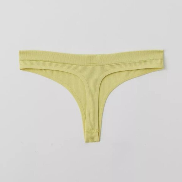 NWT UO Out From Under Seamless Ribbed Knit Lime Green Thong - Picture 5 of 7